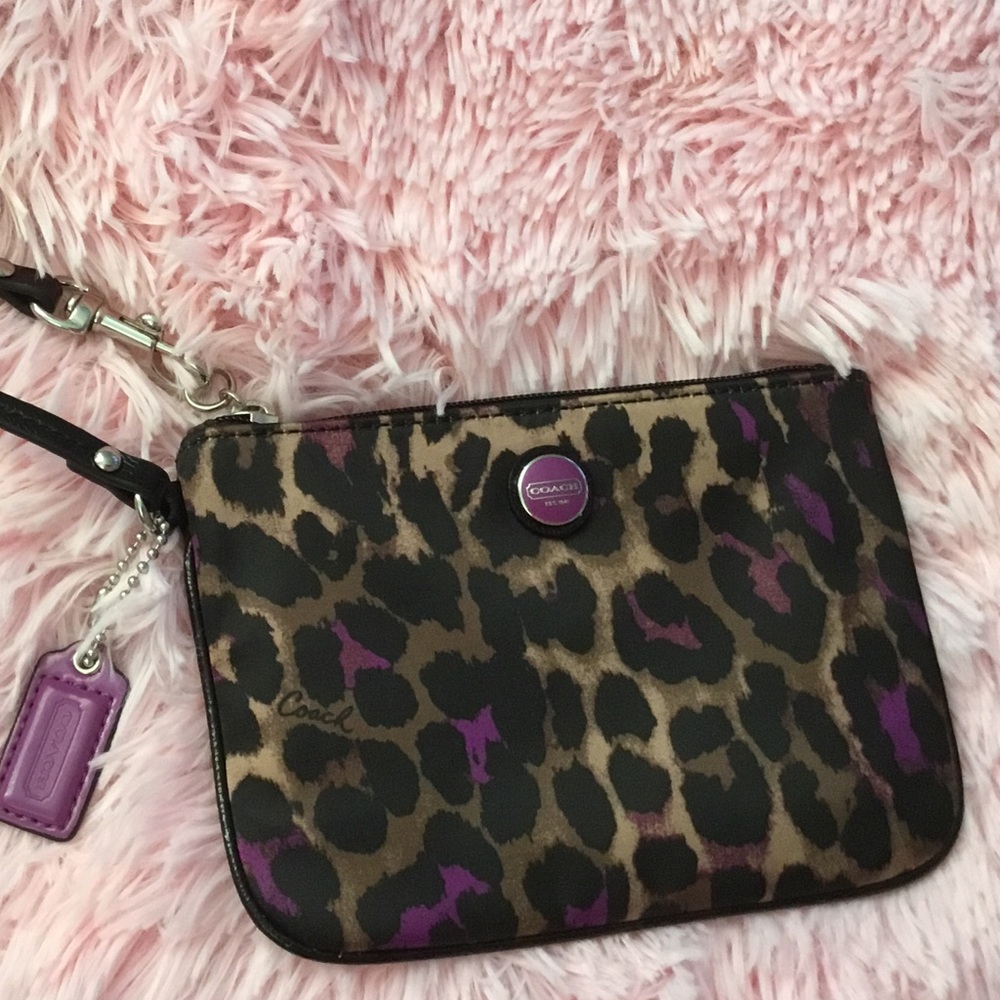 Coach Wristlet Purple Leopard